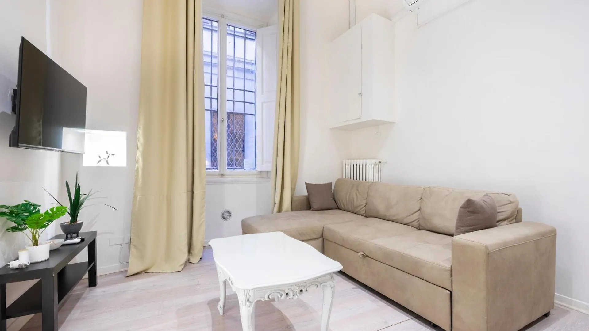 Apartment Appartamento Ponte Vecchio Con Posto Auto Su Richiesta Florence